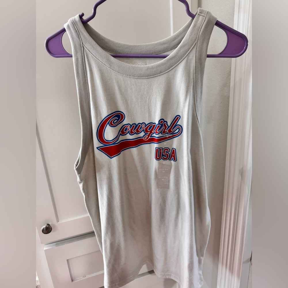 Women’s wrangler tank top -medium